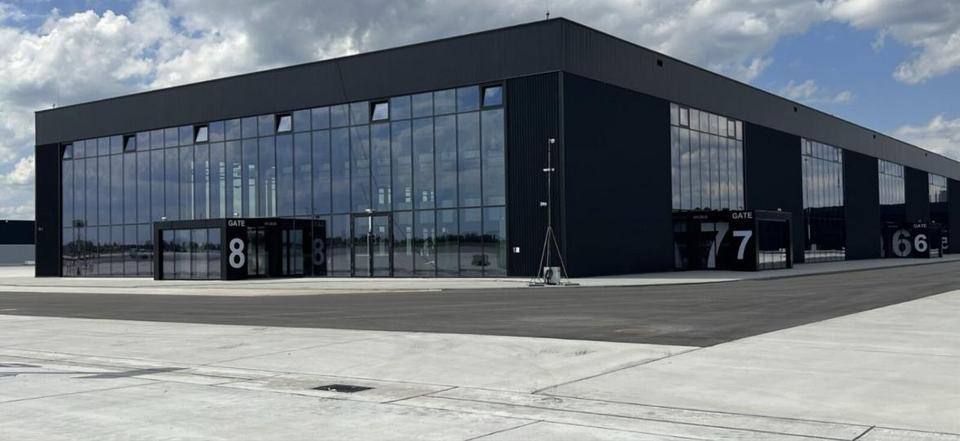Terminal lotniska w Radomiu